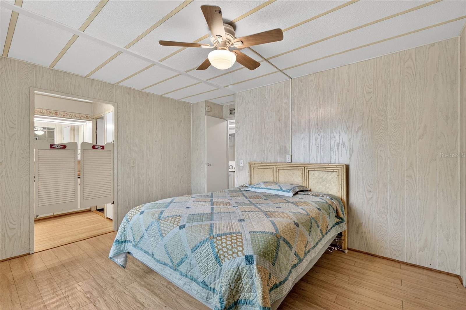 EUSTIS COUNTRY CLUB MANOR MHP UNIT 02A - Residential