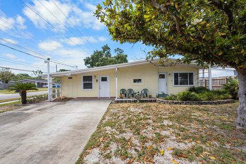 A home in TAMPA