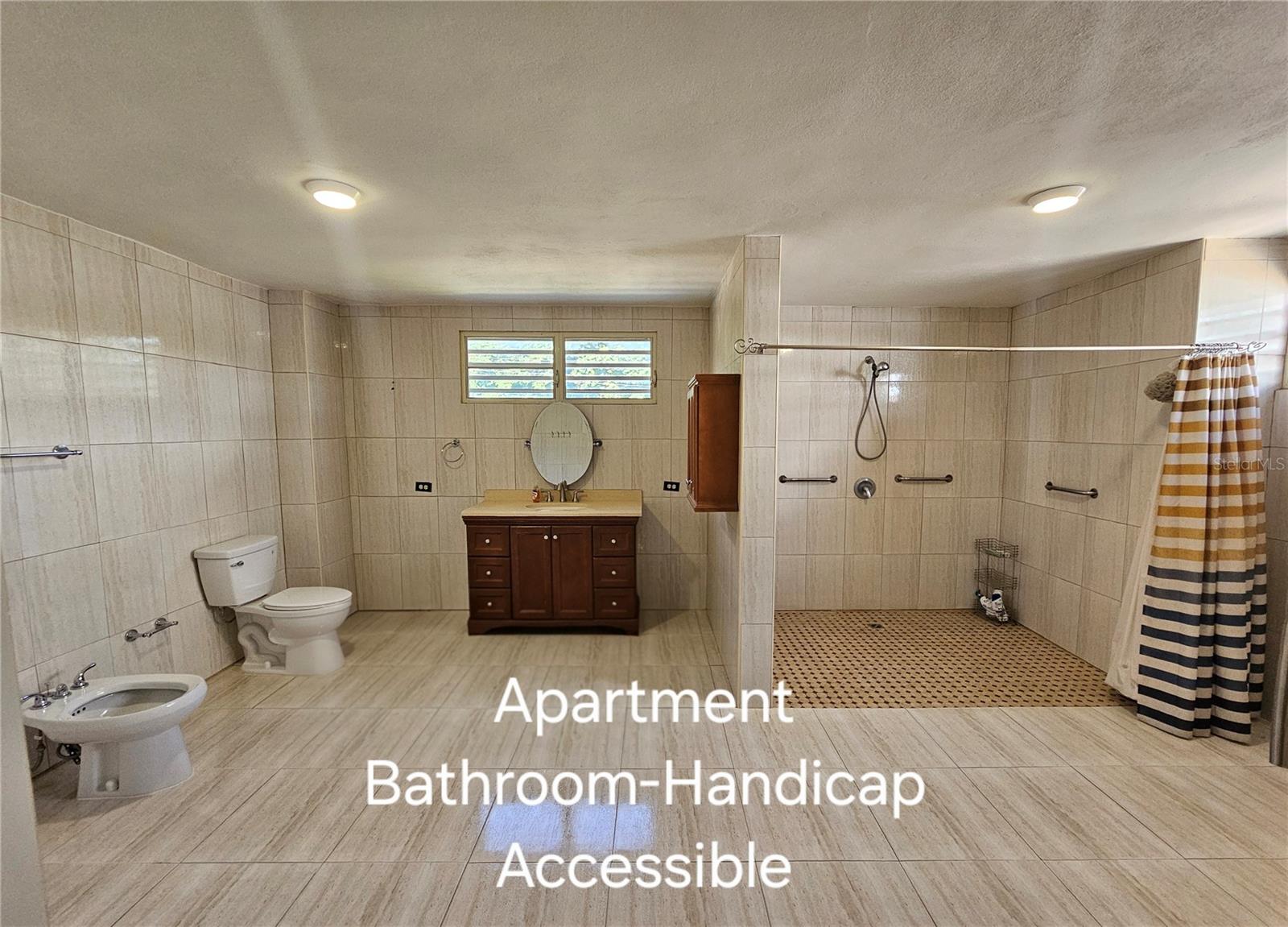 HILL MANSIONS - Residential