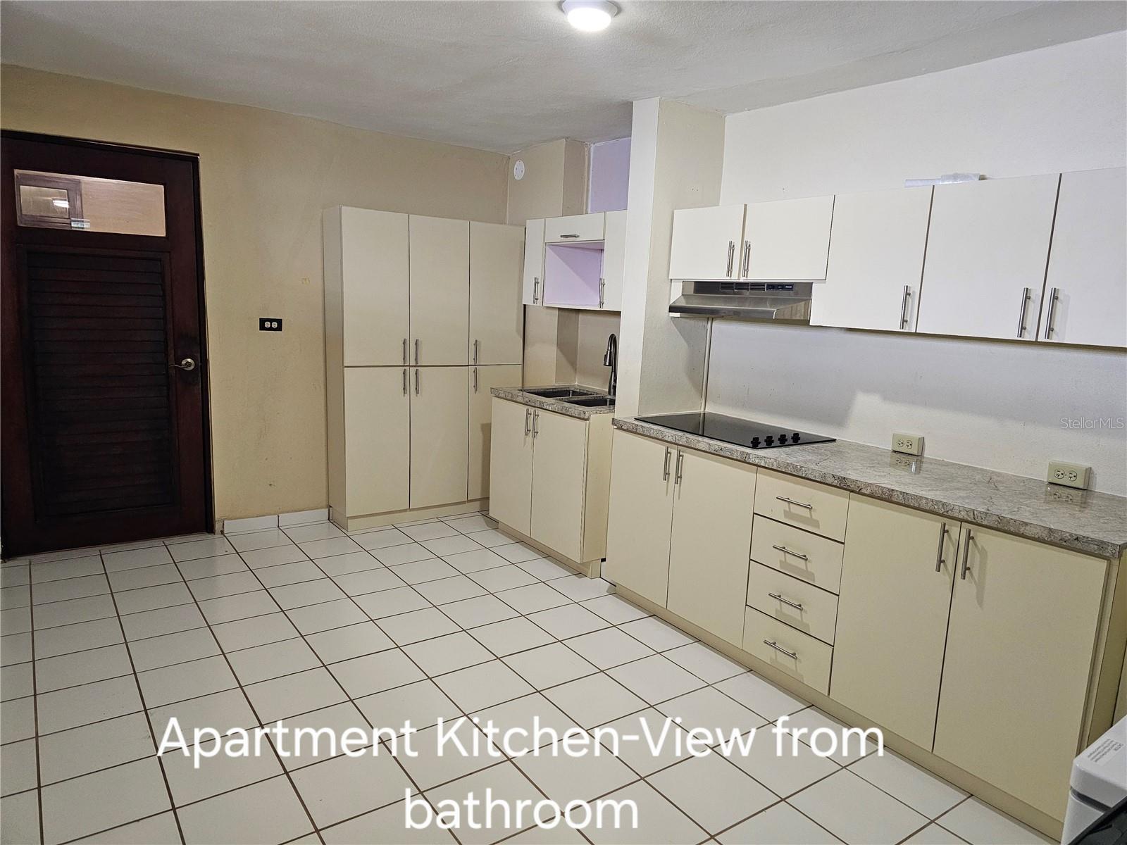 HILL MANSIONS - Residential