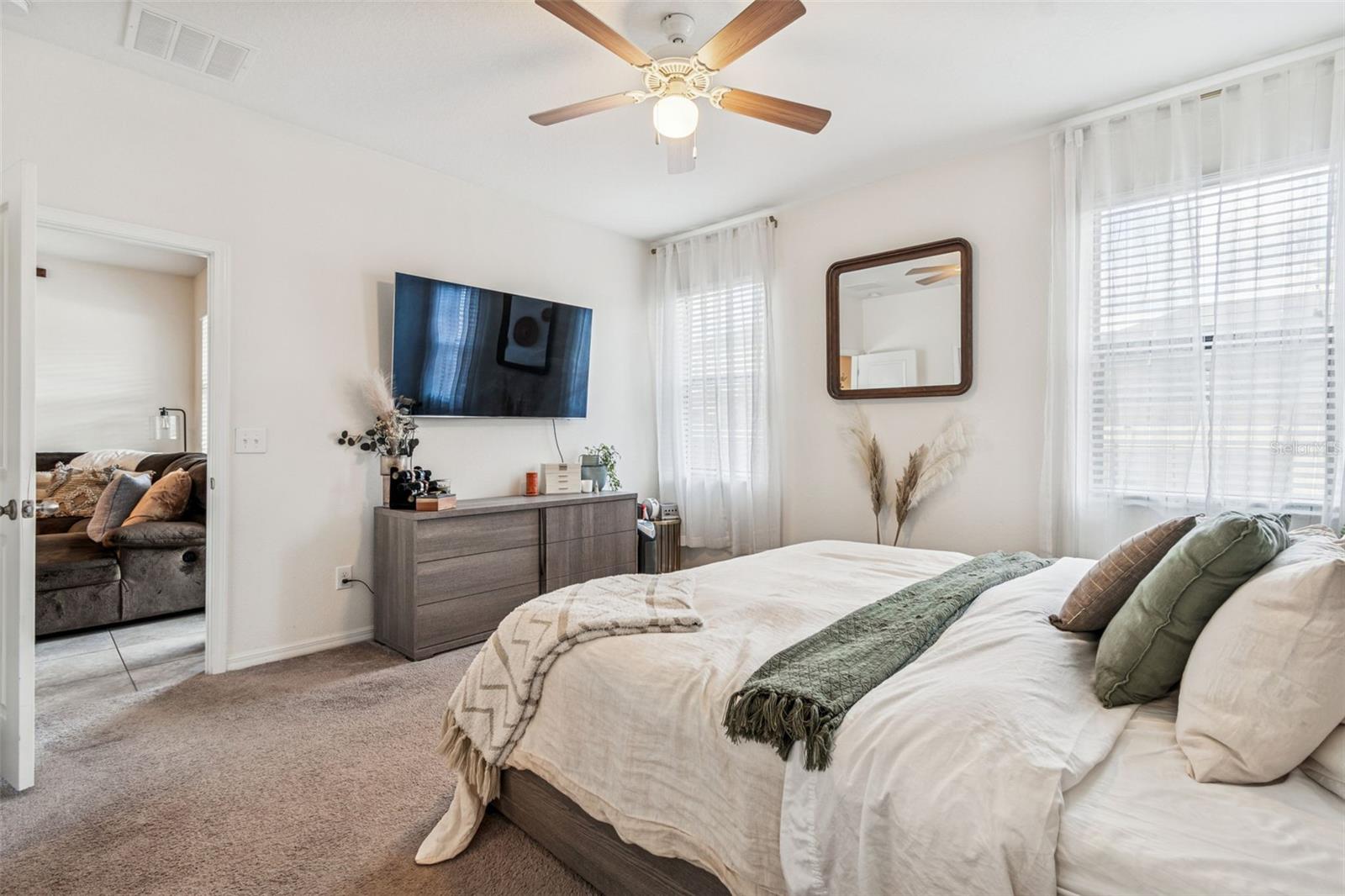 CONNERTON VILLAGE 2 PRCL 213 PH 1C - Residential Lease