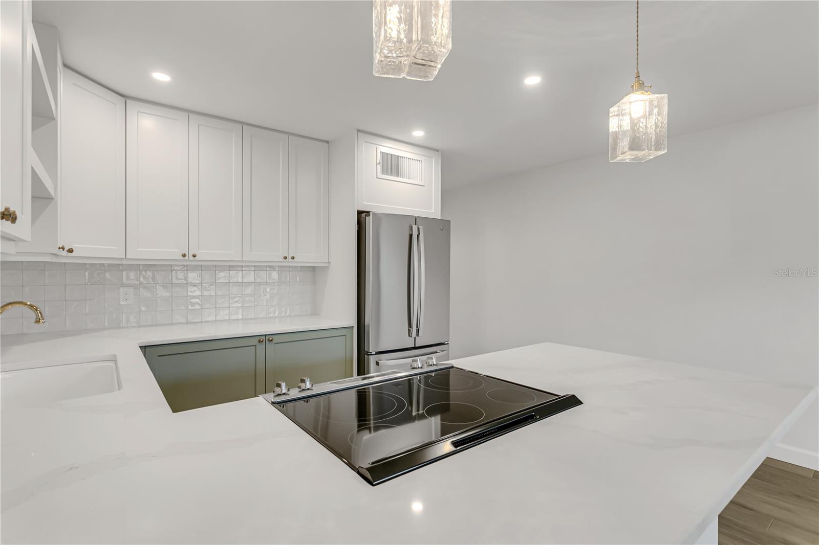 NORTH EAST GARDEN APTS - Residential