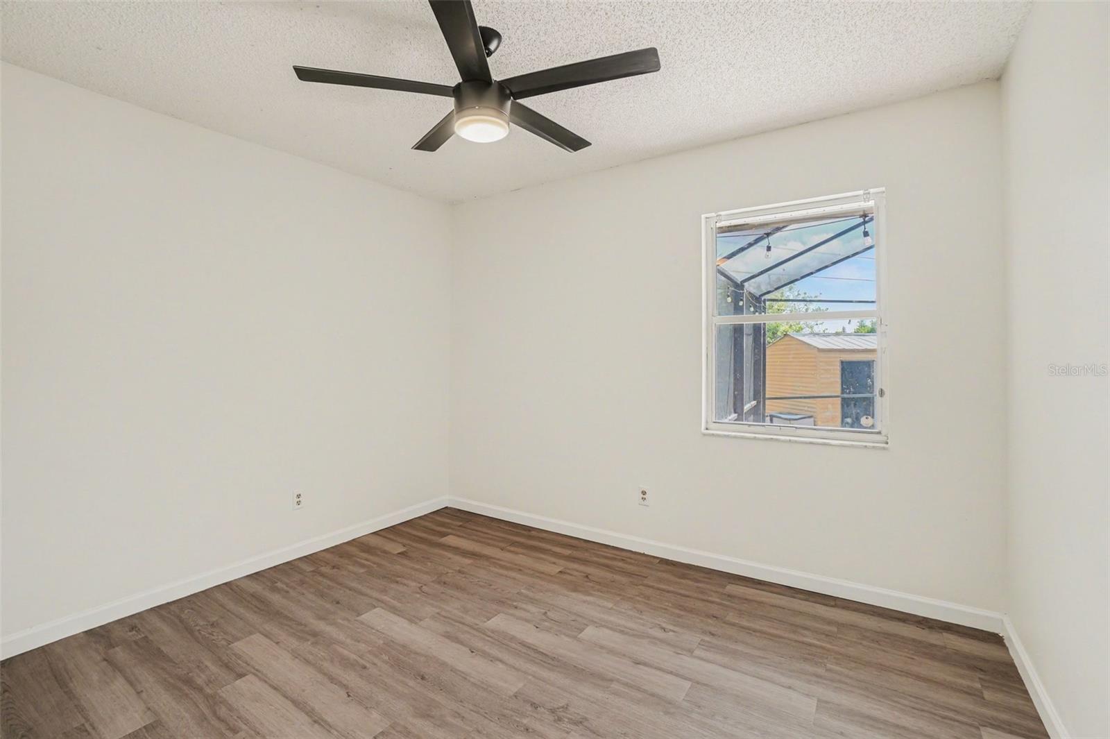 CROWN POINTE PH 01 - Residential