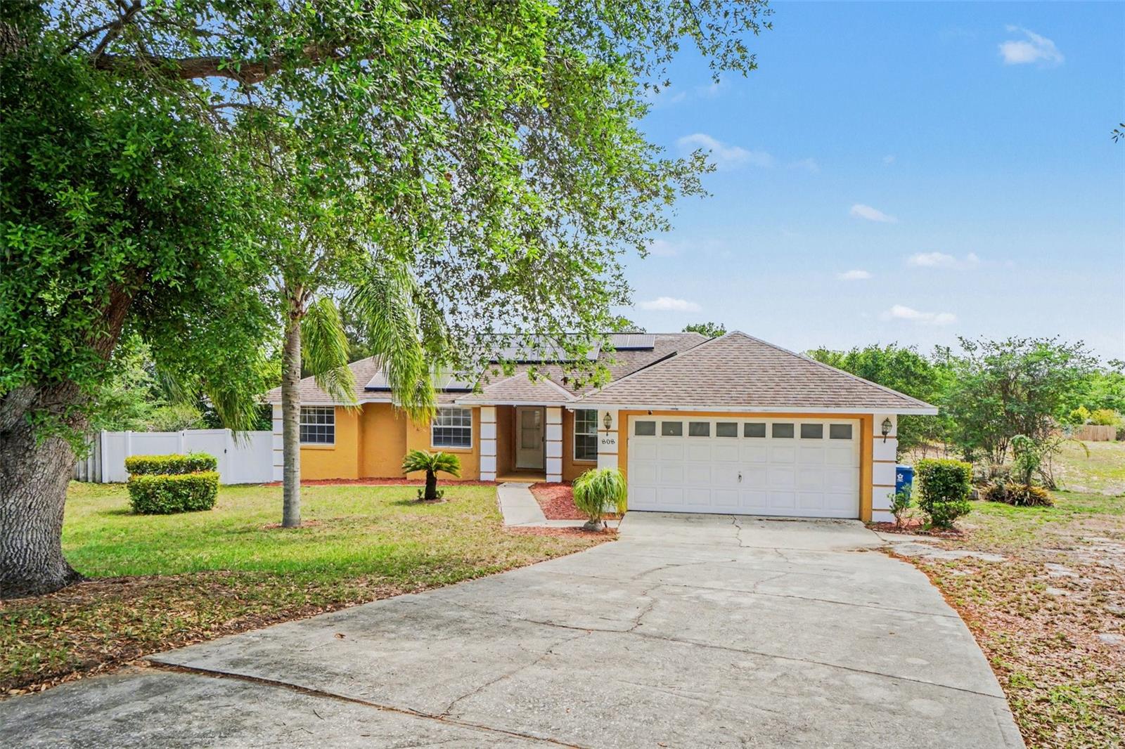 CROWN POINTE PH 01 - Residential