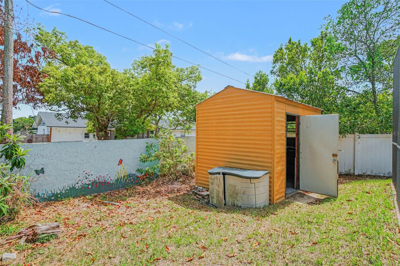 CROWN POINTE PH 01 - Residential