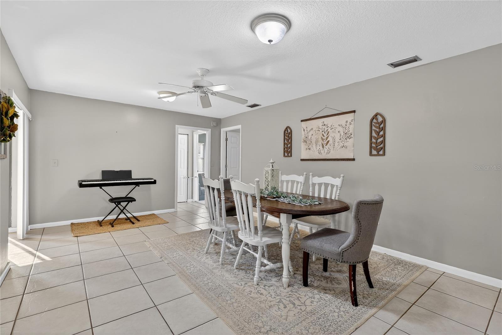 IMPERIALAKES PH 01 - Residential