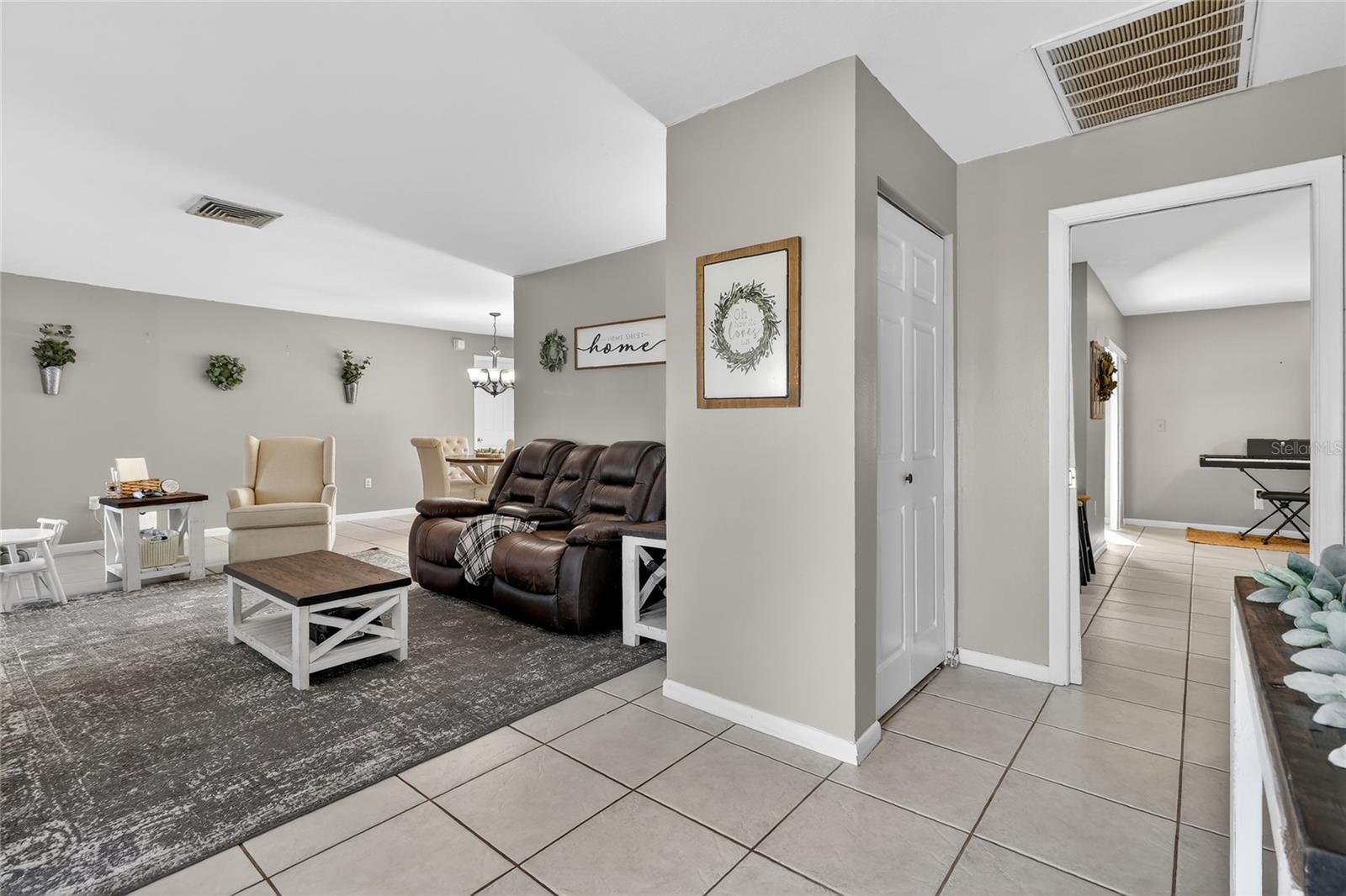 IMPERIALAKES PH 01 - Residential