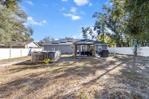 A home in DUNNELLON