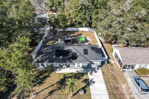 A home in DUNNELLON