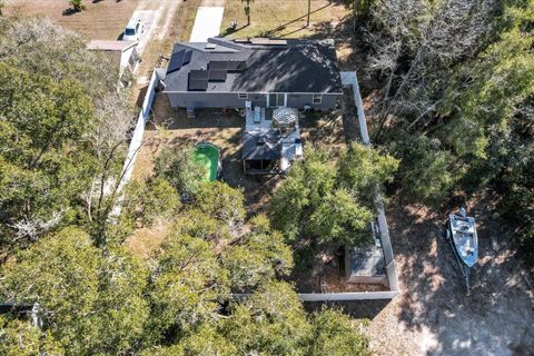 A home in DUNNELLON