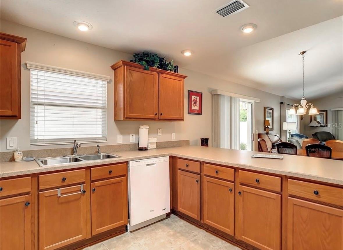 3076 GULFPORT COURT