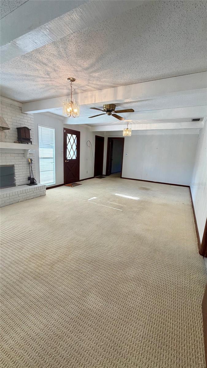 104 LAMPLIGHTER ROAD