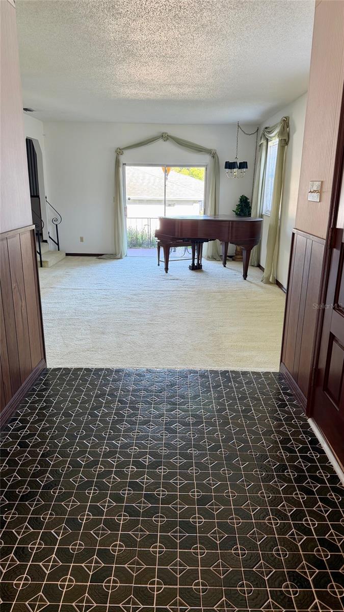 APPLE VALLEY - Residential