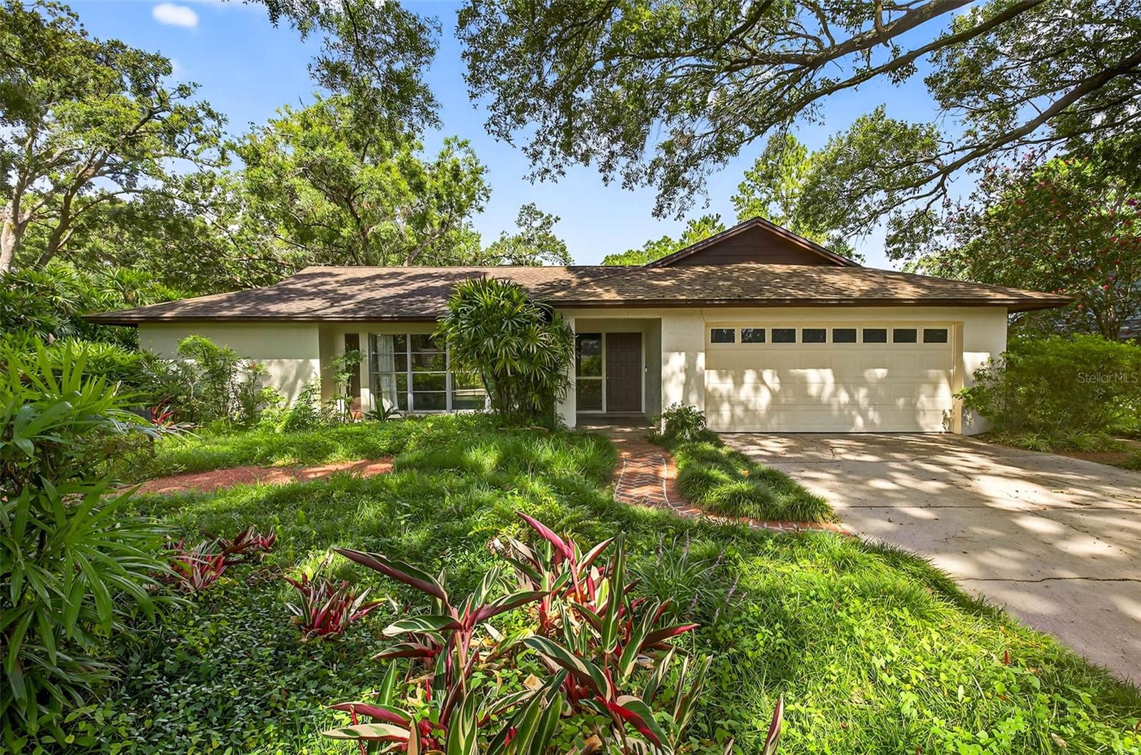 NEW PRICE. Custom single owner pool home - 5 bedrooms, 3 full baths - room for the whole gang - bedrooms split 3 ways: principal to the left, 3 bedrooms to the right and 5th bedroom/bath off the screened pool; main bath also pool both with two doors; you will be thrilled with the 32x12 bonus room with access to the family room, principal bedroom the pool; tree shaded and well landscaped corner cul de sac lot; oversized double car garage; no HOA; home located in Frances Arbor South subdivison just around the corner from the Temple Terrace Family Recreation Center (The Rec!!) - also convenient to Lewis Elementary, Greco Middle schools, USF, i75, I4, downtown Tampa, Busch Gardens, andl many medical and professional centers. Roof 2014, a/c 2021. Room sizes are approximate. Temple Terrace Golf & Country Club offers a complimentwary 3 month social membership to new buyers.