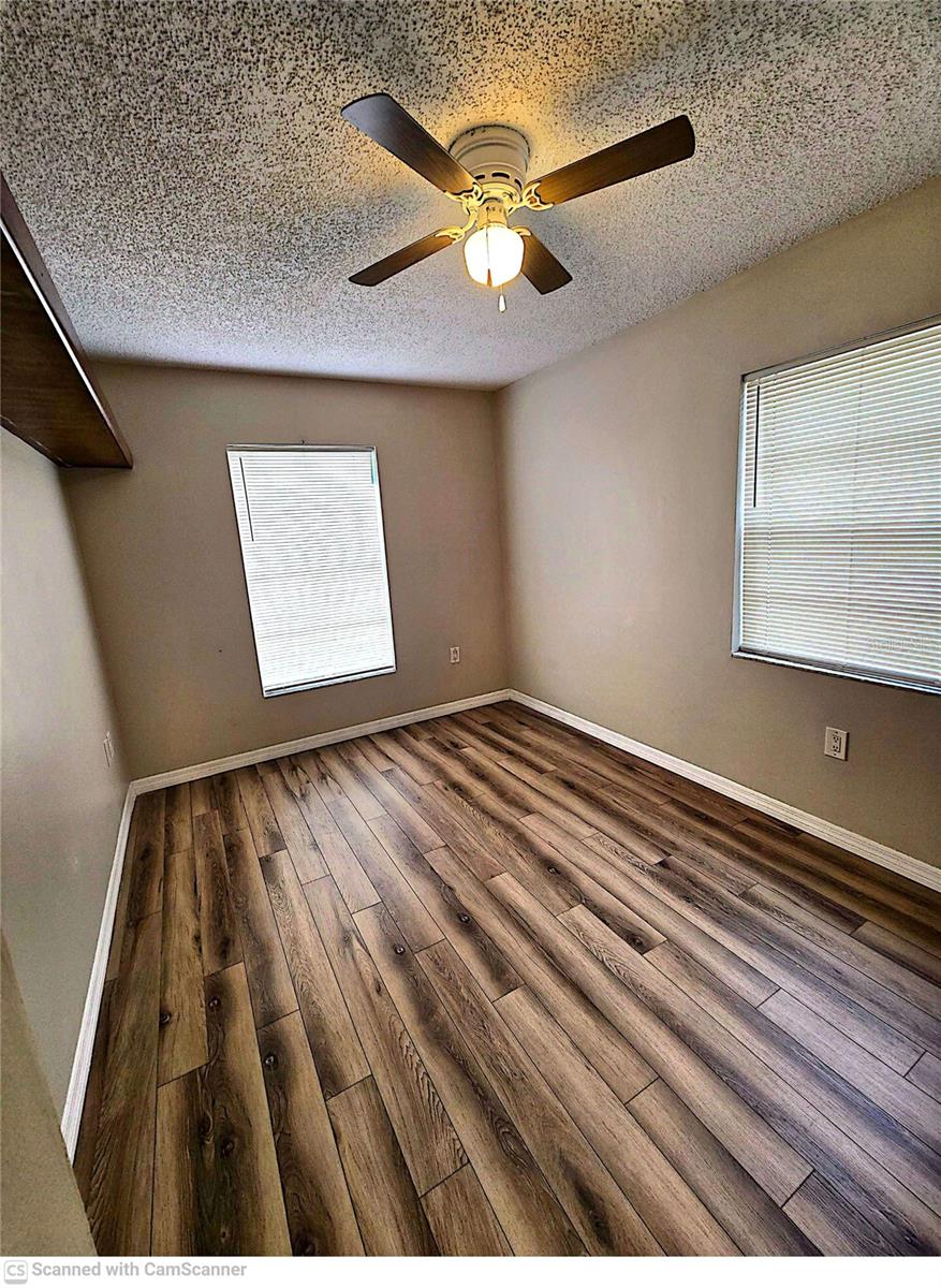 LEESBURG WESTSIDE OAKS - Residential