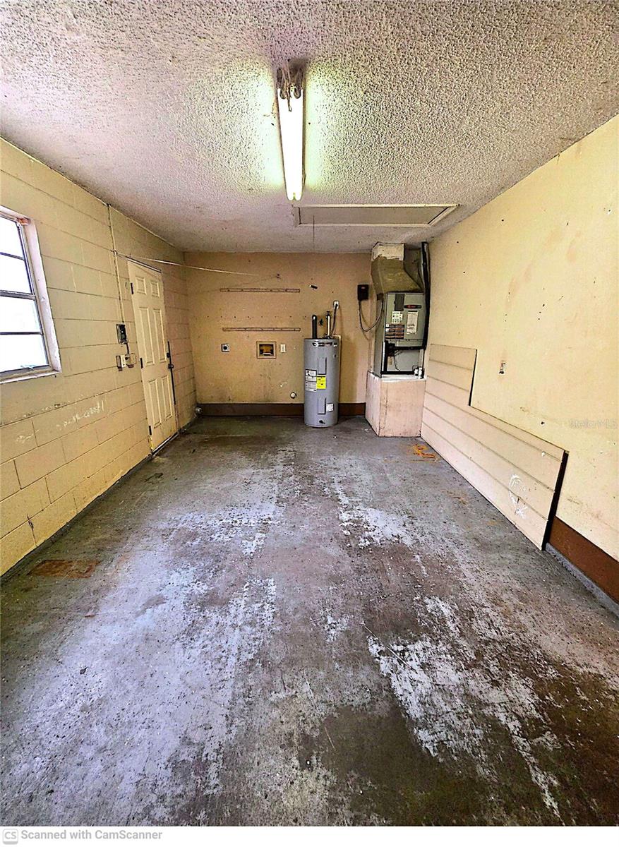 LEESBURG WESTSIDE OAKS - Residential