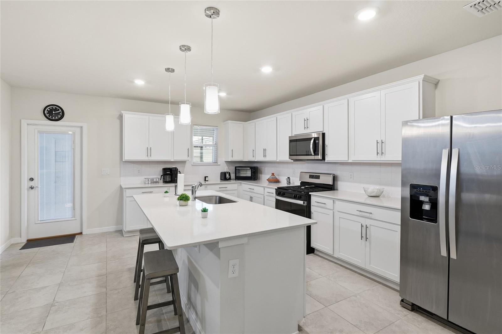 WINDING MEADOWS - Residential