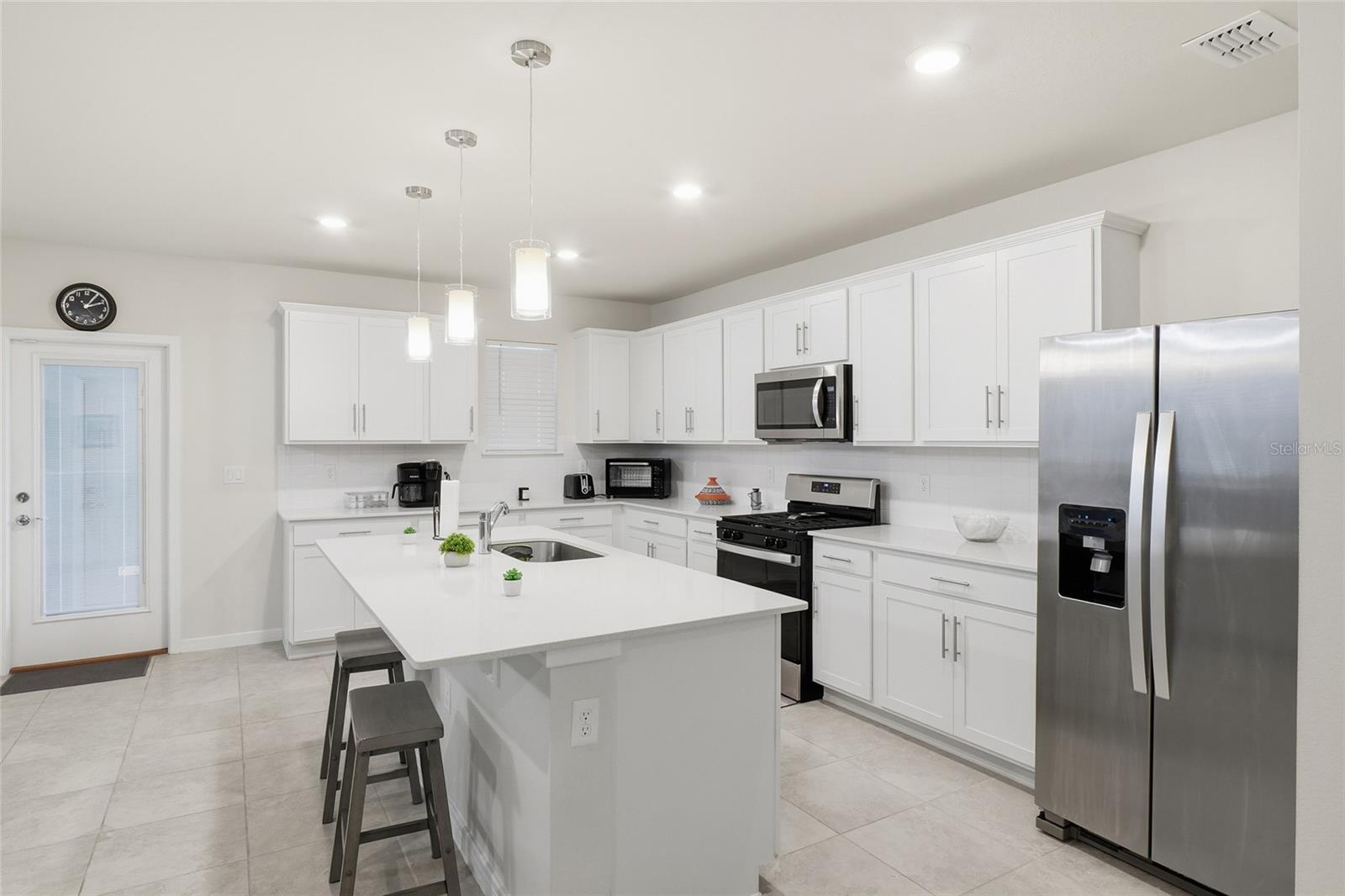 WINDING MEADOWS - Residential