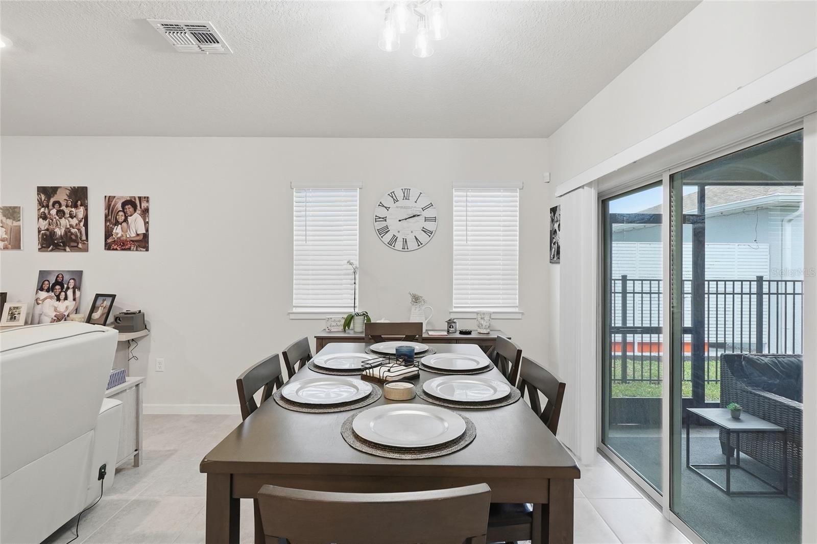 WINDING MEADOWS - Residential