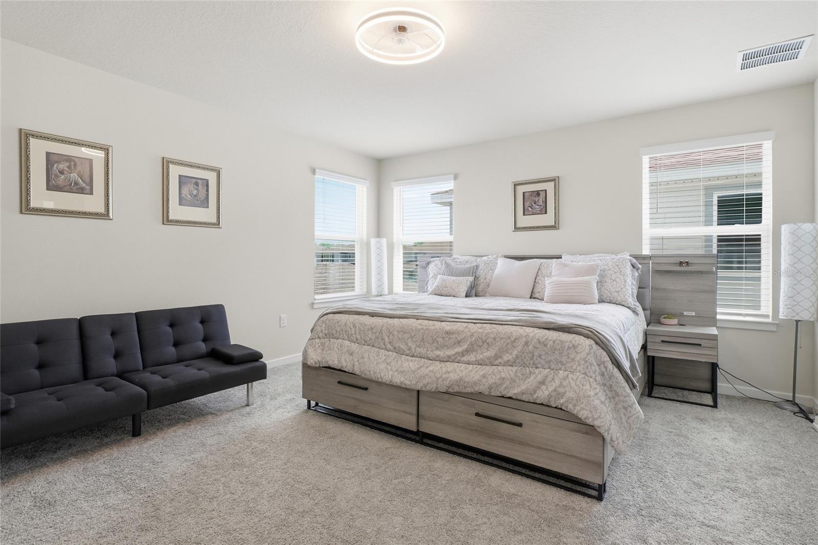 WINDING MEADOWS - Residential