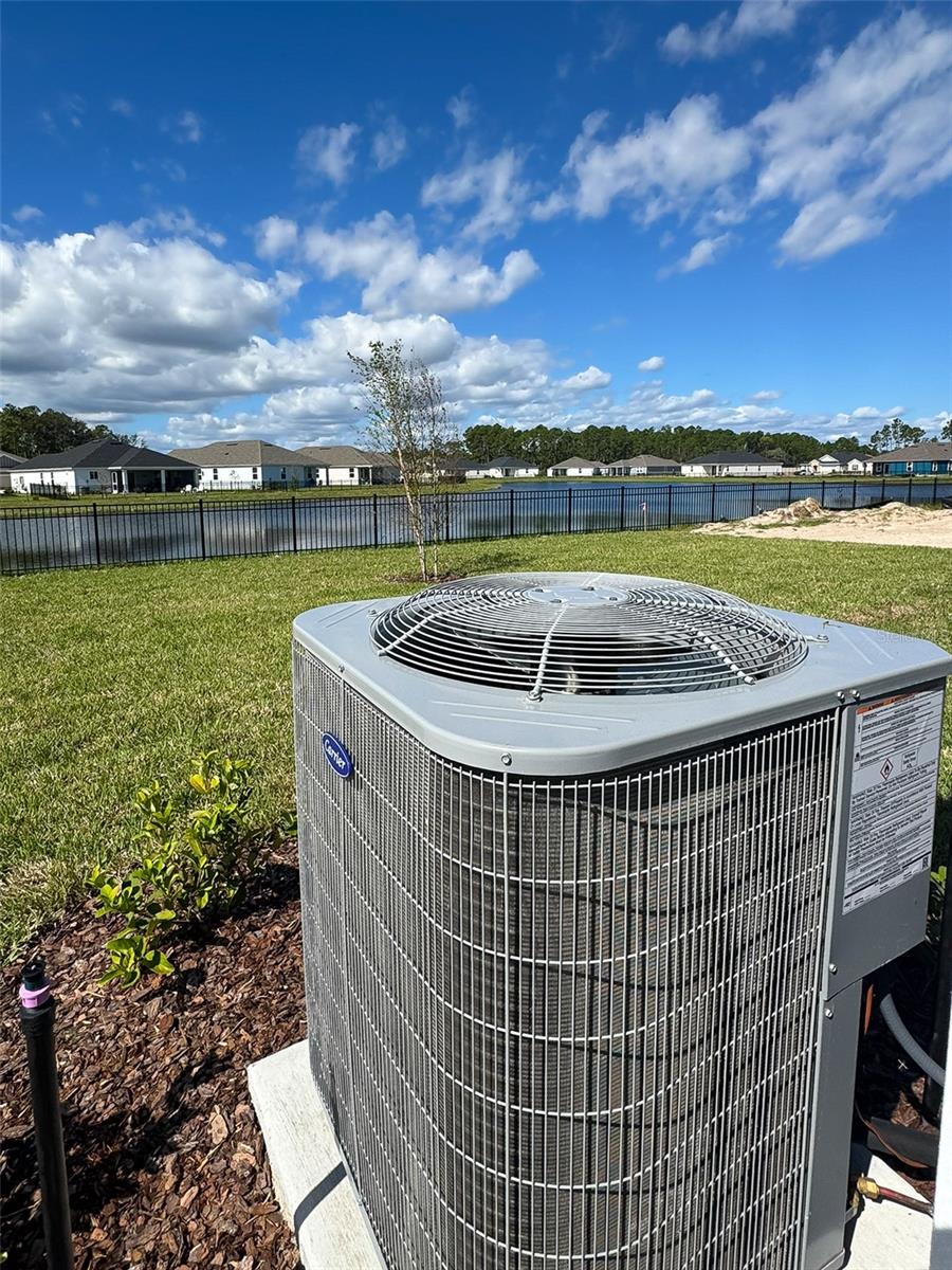 BEACH PK VLG - Residential Lease