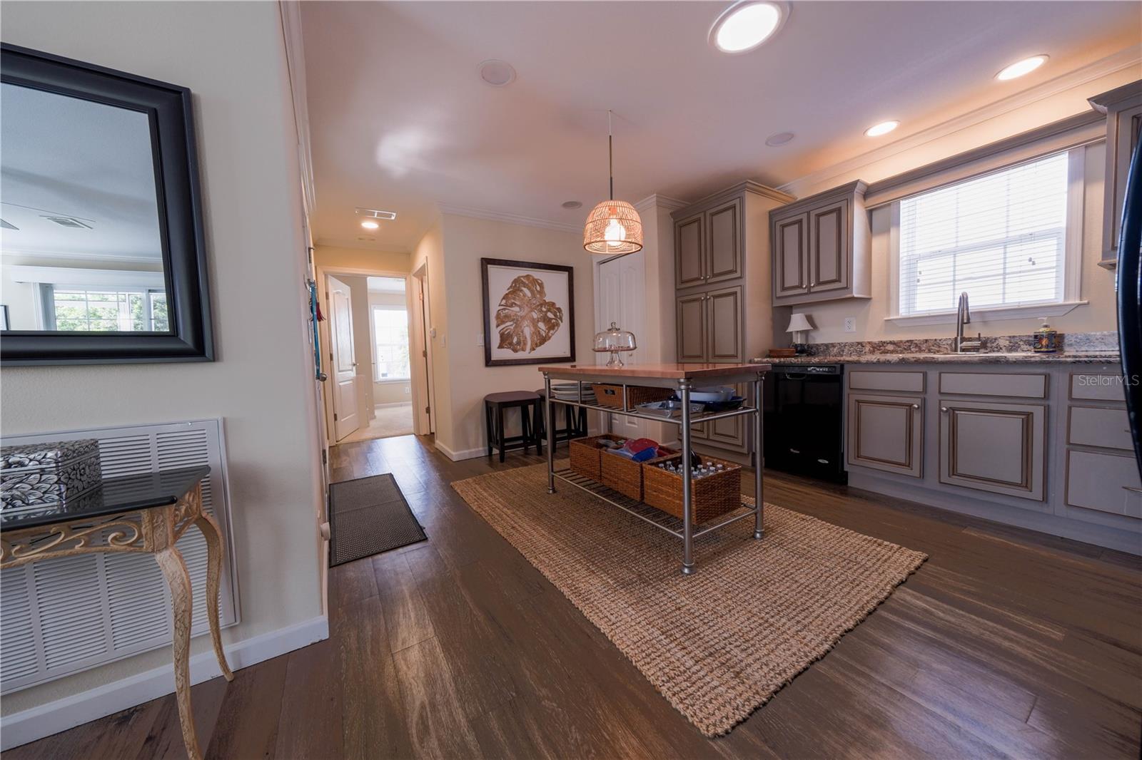 03/81/28000 - Residential