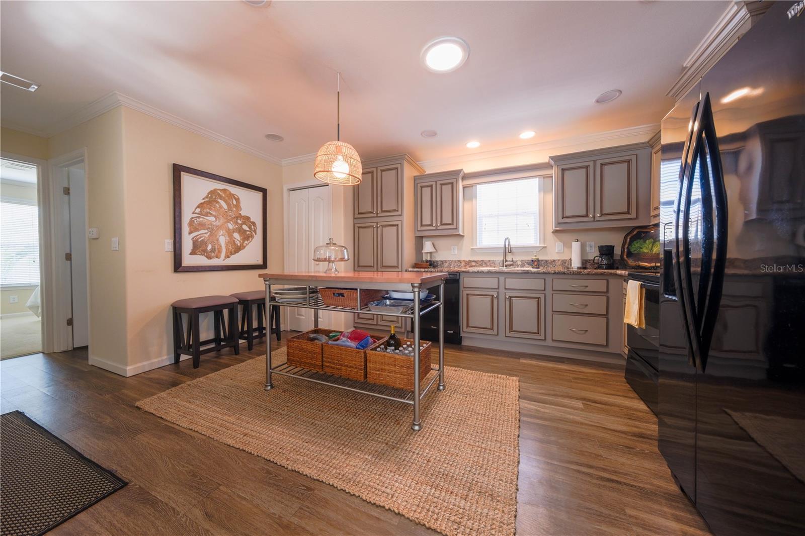 03/81/28000 - Residential