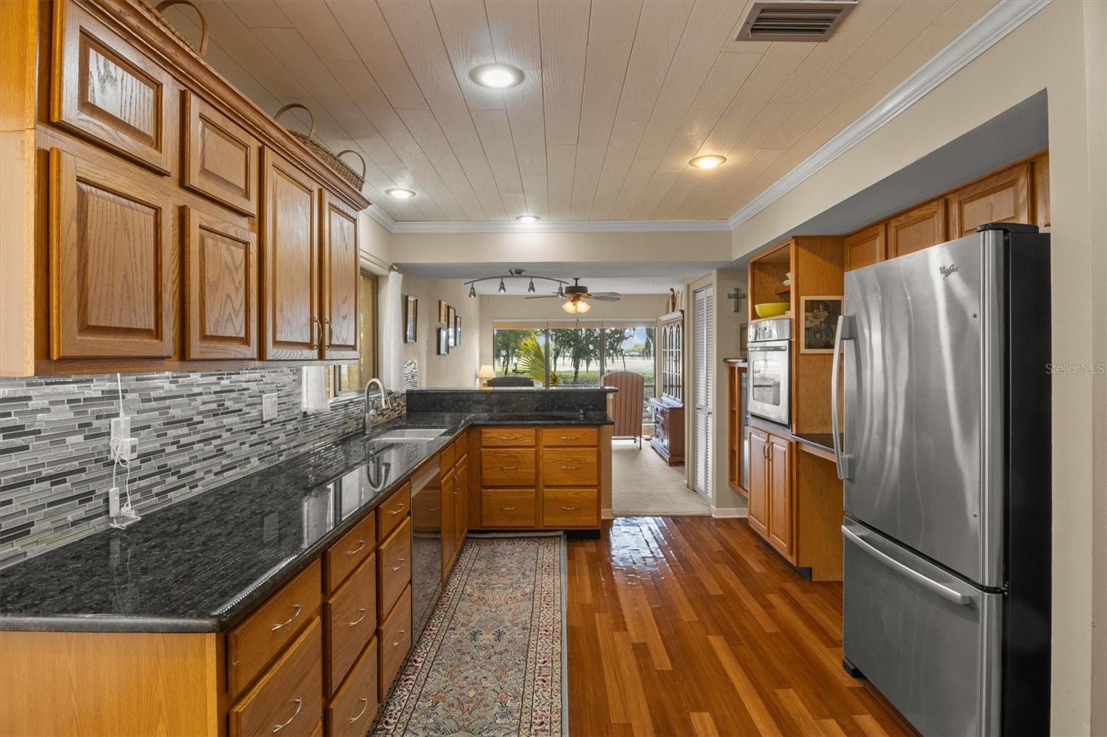 CREEK WOODS CONDO - Residential