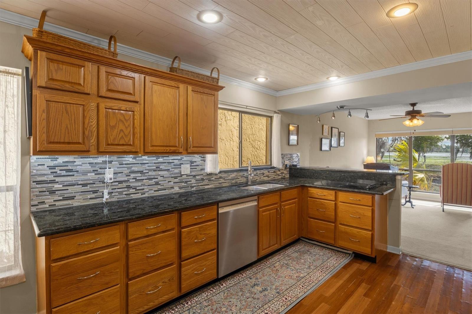 CREEK WOODS CONDO - Residential