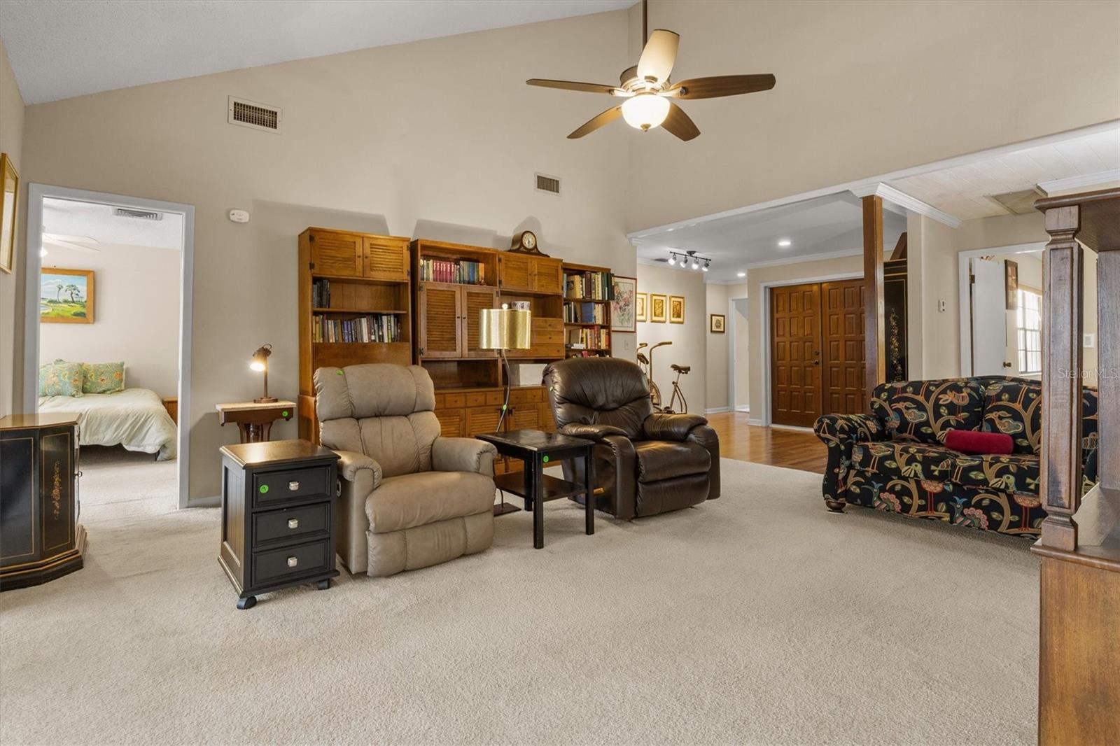 CREEK WOODS CONDO - Residential