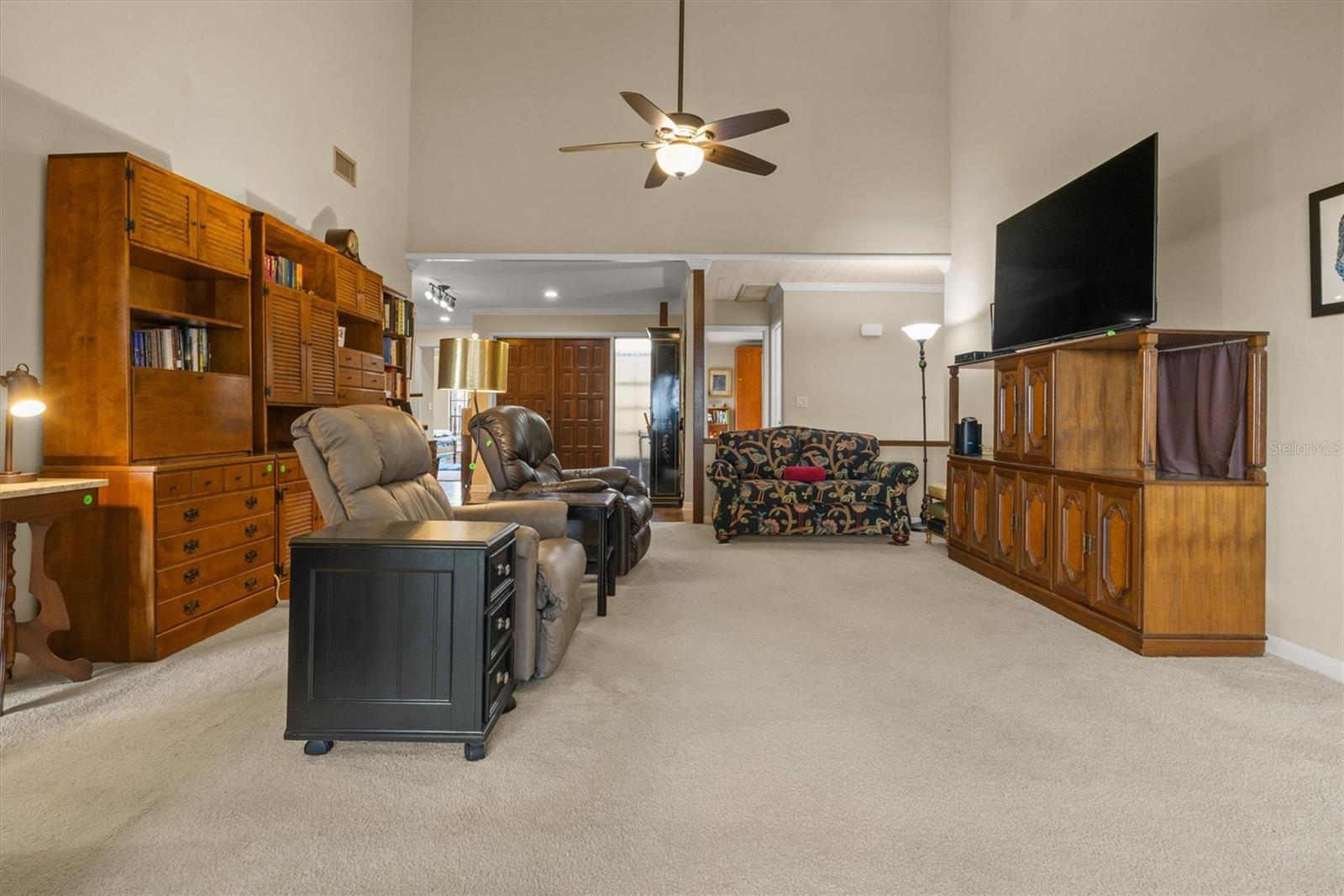 CREEK WOODS CONDO - Residential