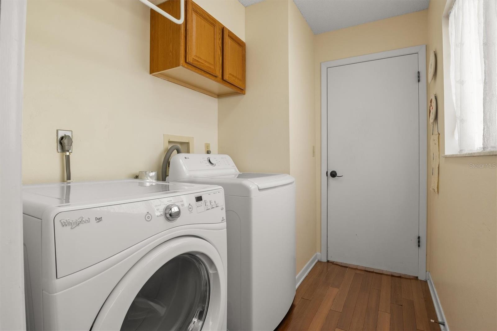 CREEK WOODS CONDO - Residential