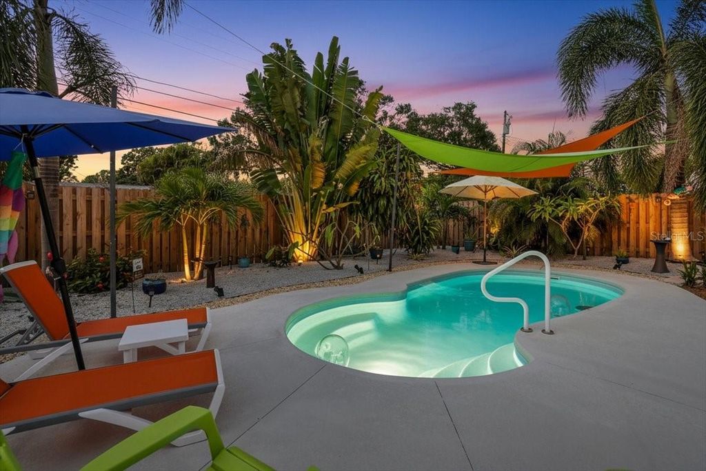 Photo of 801 Gray Street S, Gulfport, FL 33707 (MLS # TB8452617)