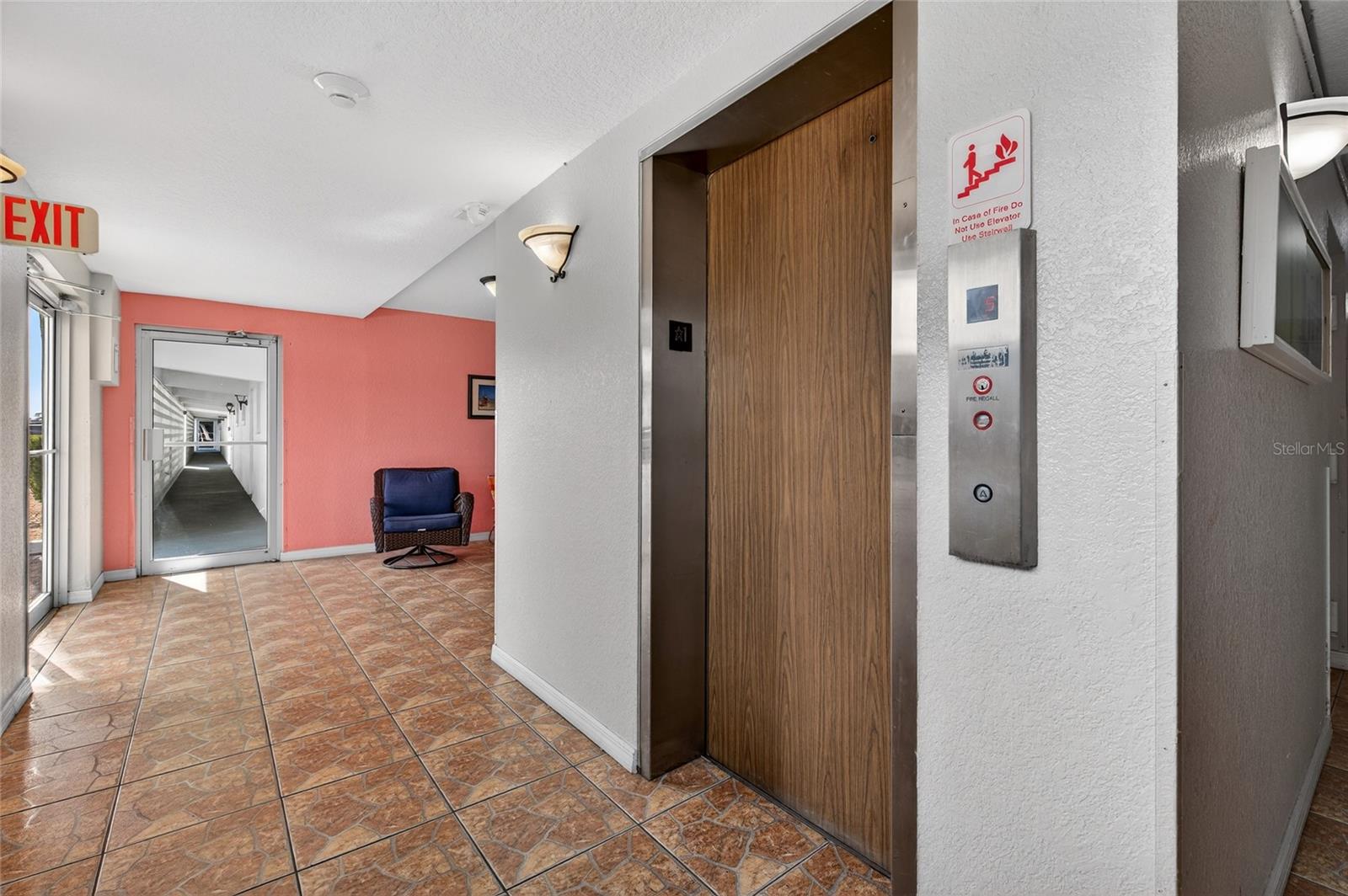 RIVERSIDE - Residential