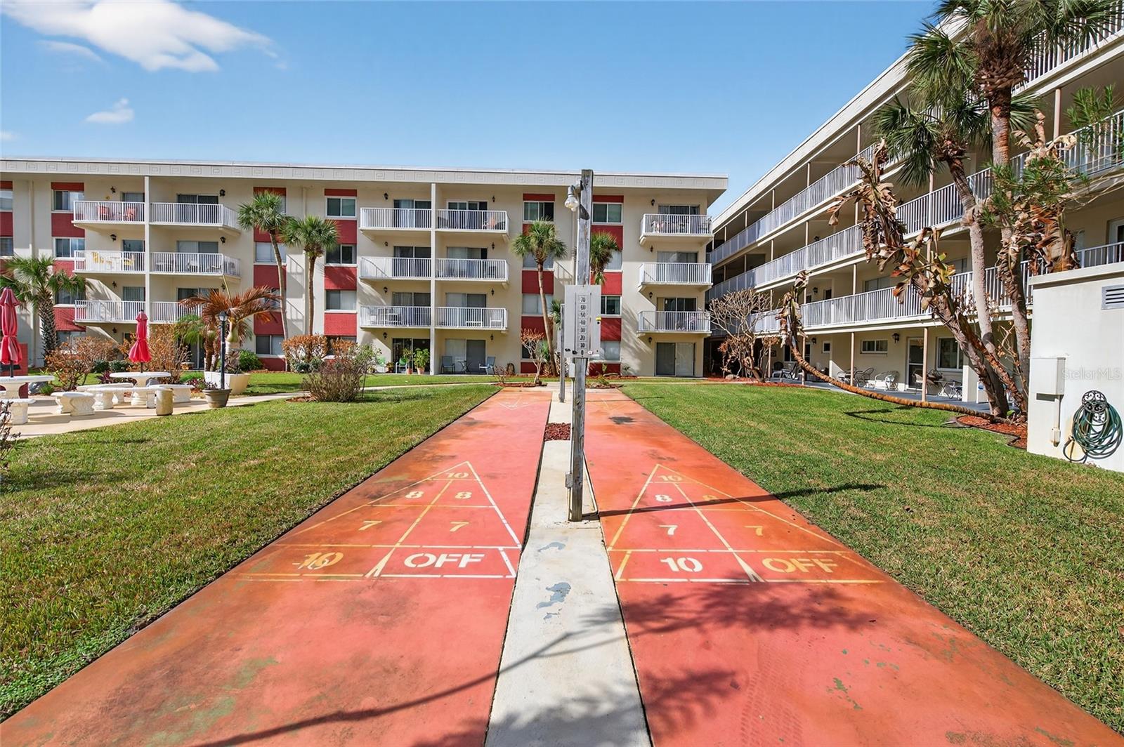 RIVERSIDE - Residential