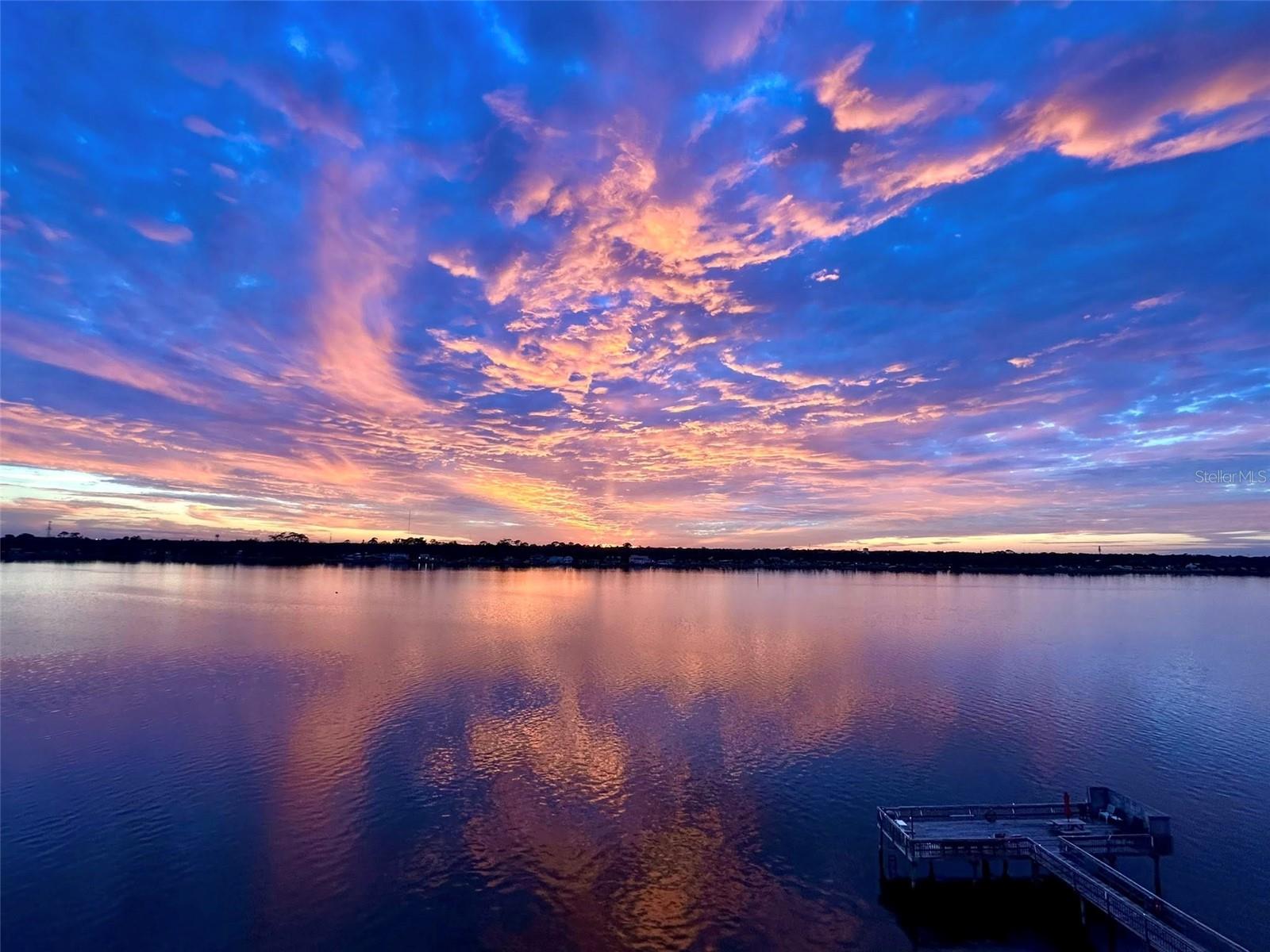 RIVERSIDE - Residential