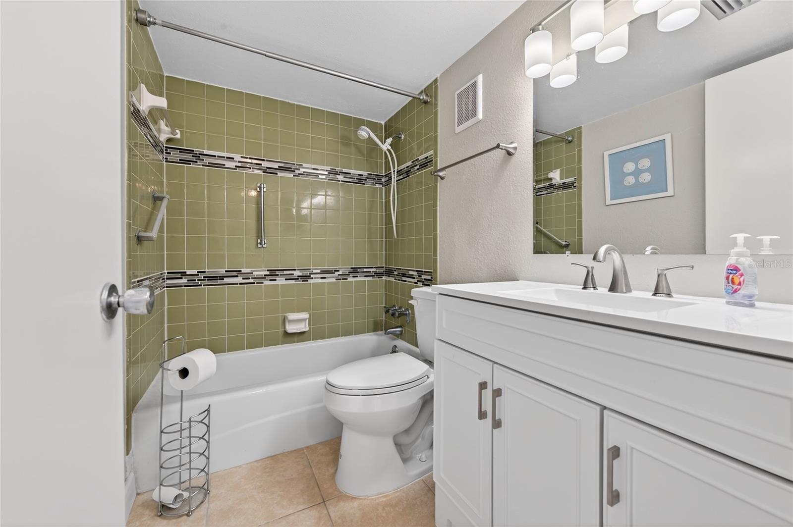 RIVERSIDE - Residential