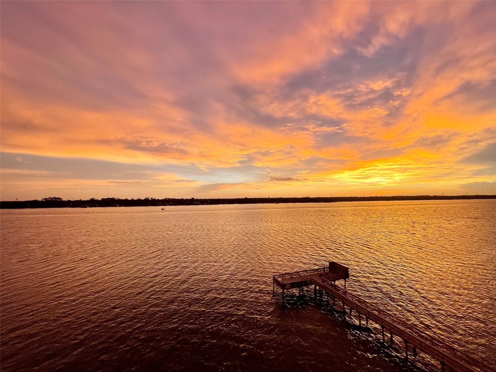 RIVERSIDE - Residential