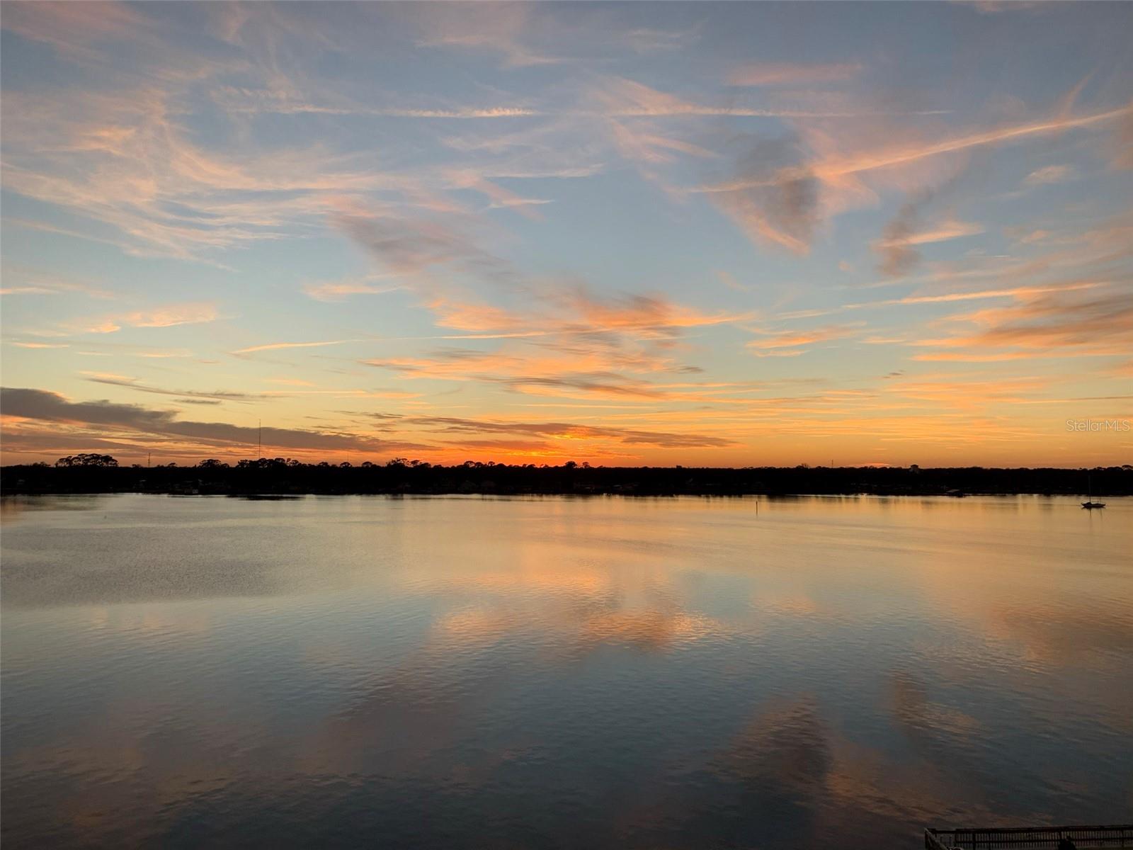 RIVERSIDE - Residential