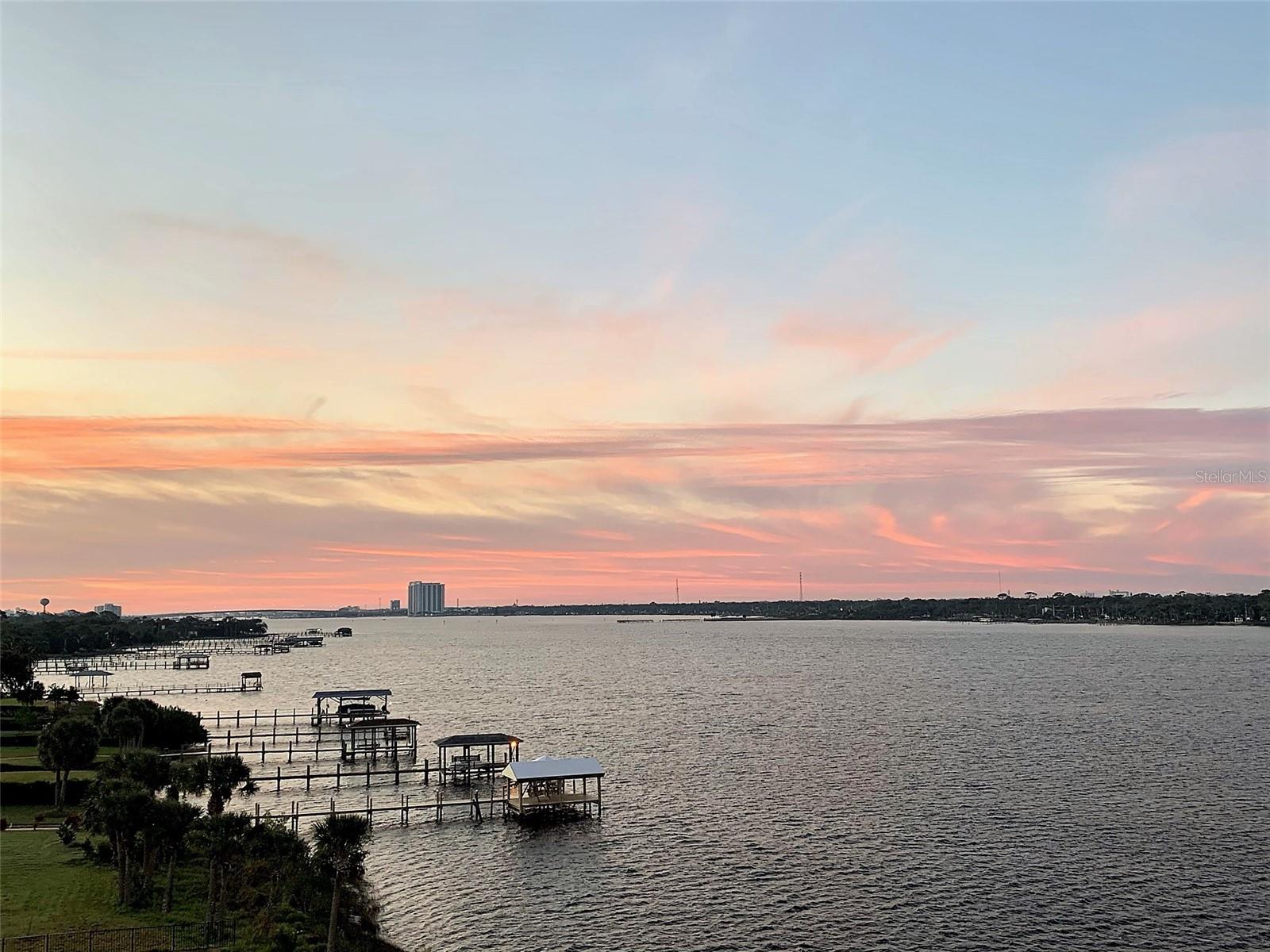 RIVERSIDE - Residential