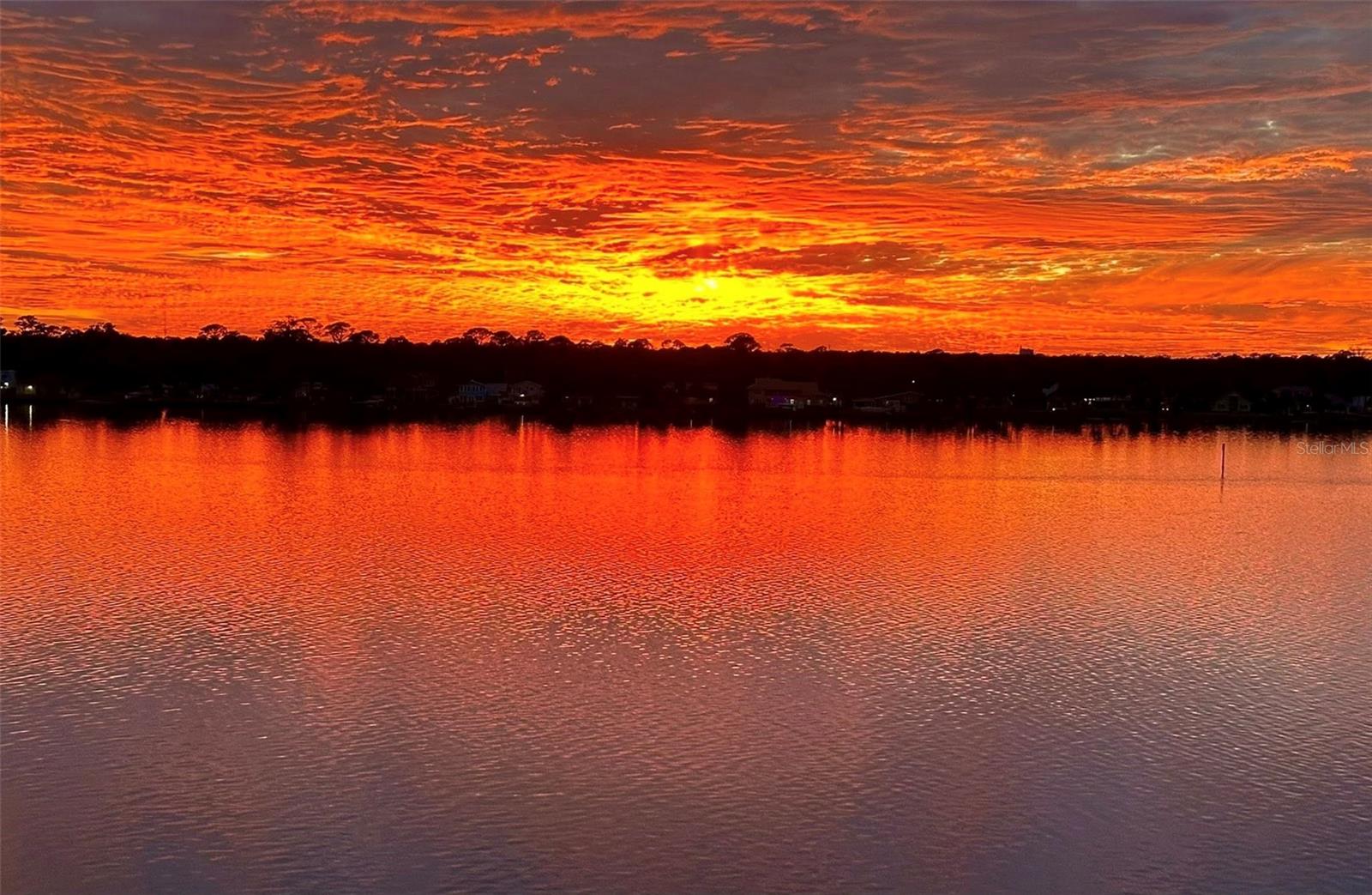 RIVERSIDE - Residential