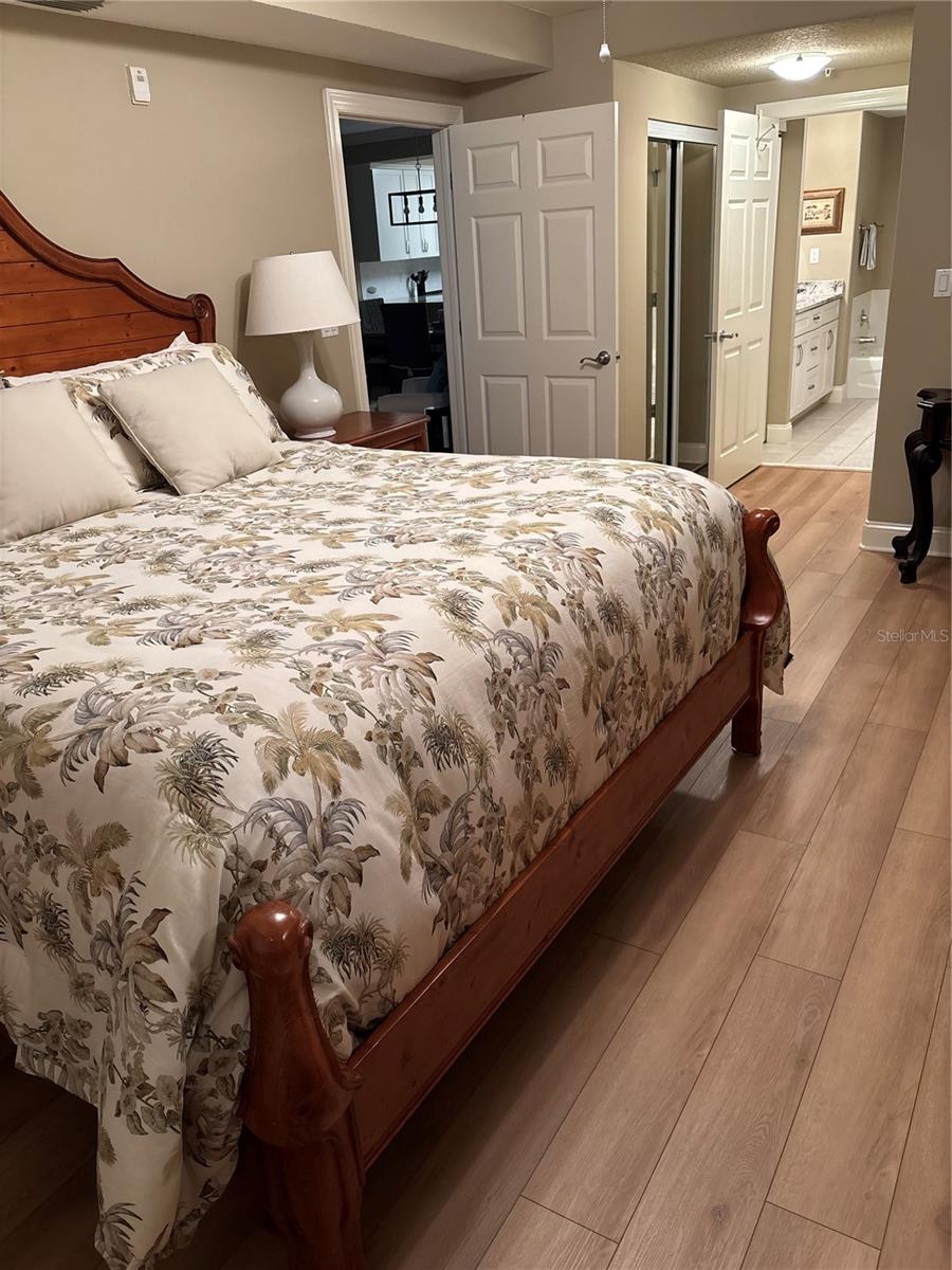 SURFCLUB - Residential