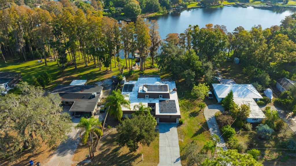 Photo of 18405 Tomlinson Drive, Lutz, FL 33549 (MLS # TB8442220)