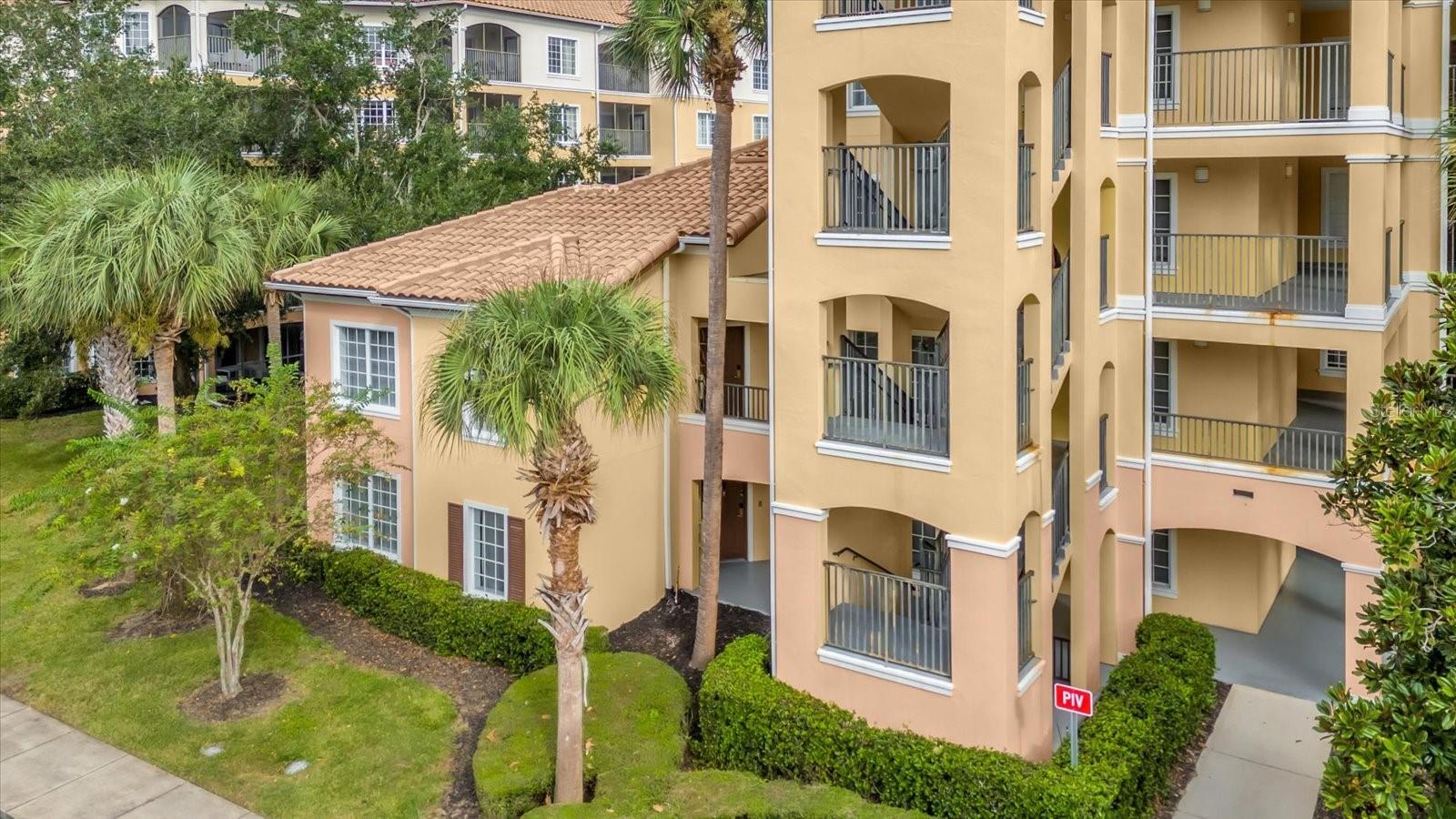 WORLDQUEST RESIDENCE - Residential