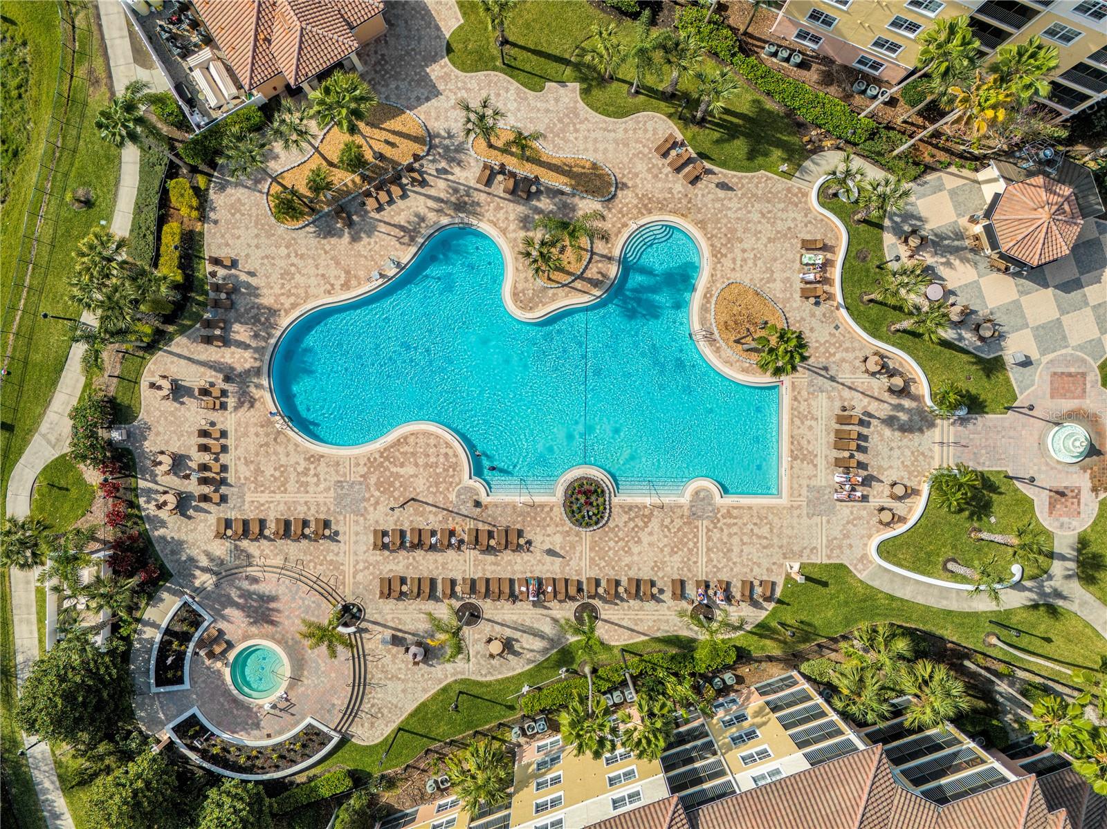 WORLDQUEST RESIDENCE - Residential