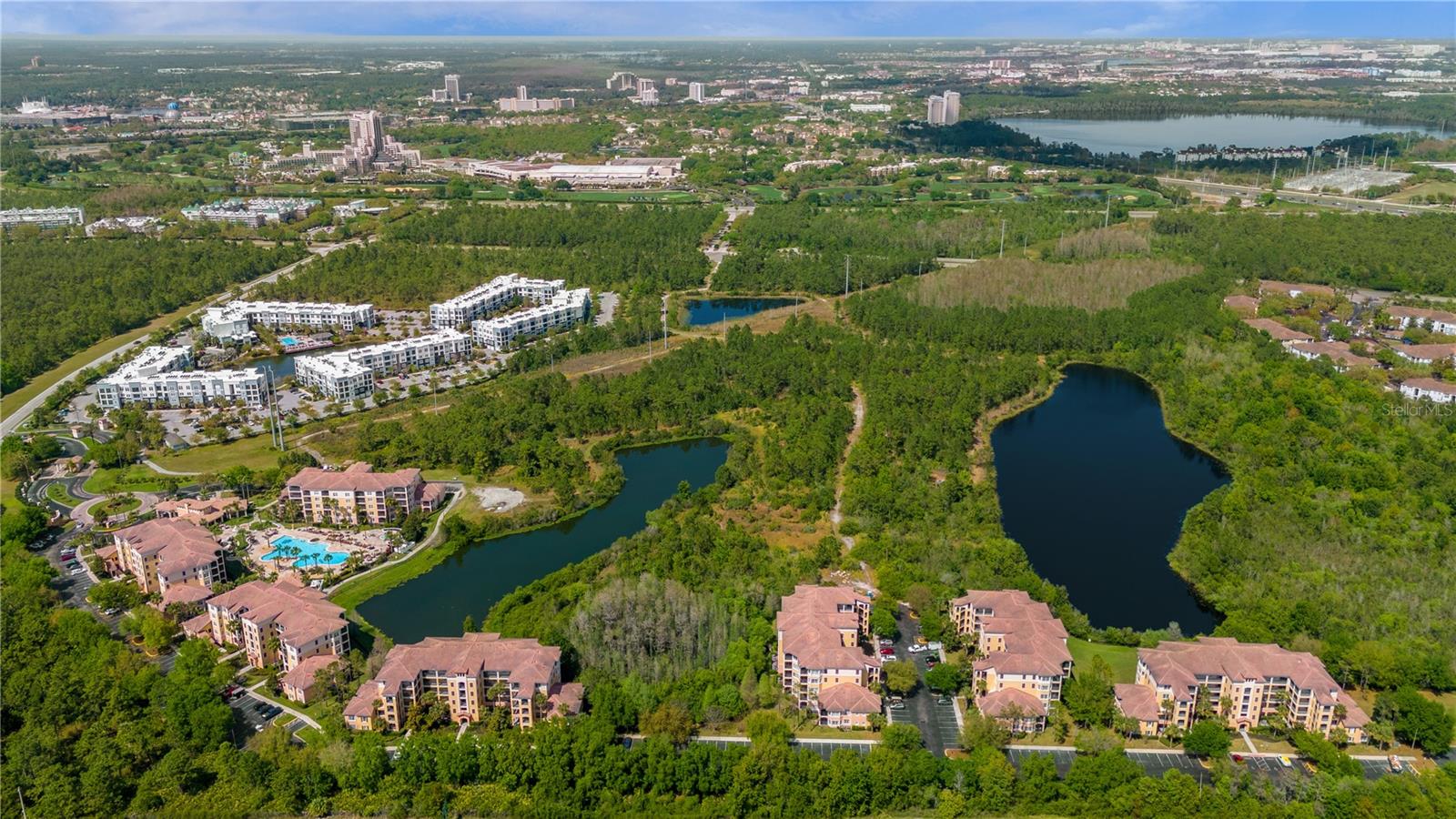 WORLDQUEST RESIDENCE - Residential