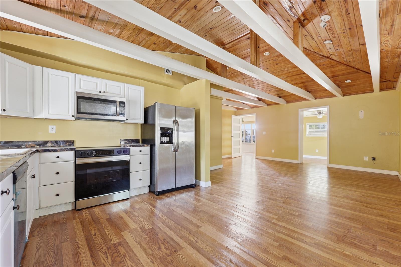 RAVENSWOOD SUB - Residential