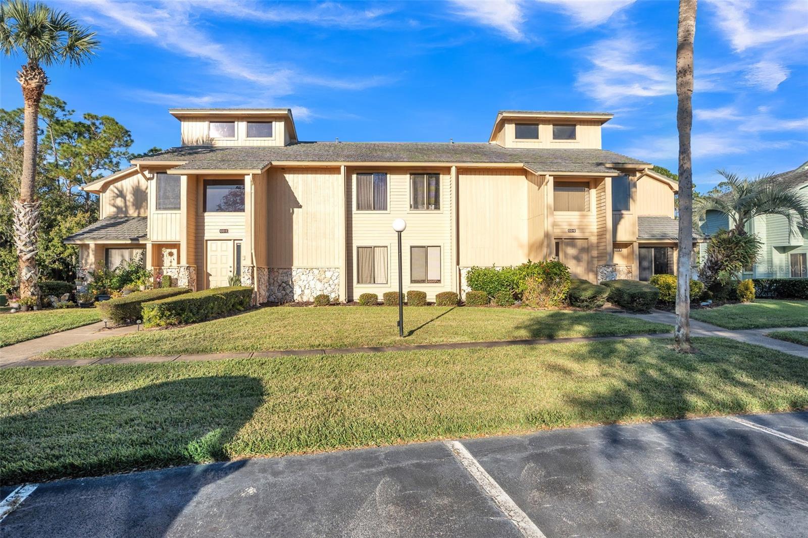 133 BLUE HERON DRIVE C