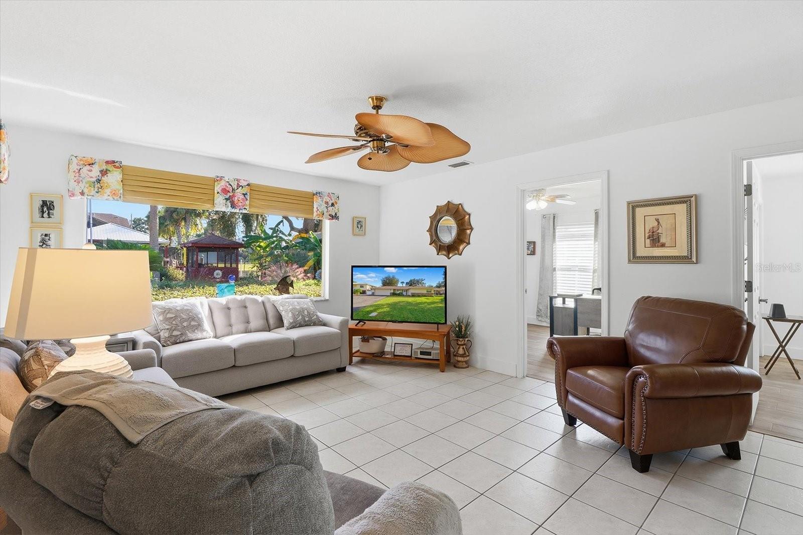WOODLAND ESTATES UNIT 02 - Residential