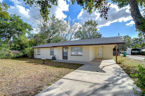 A home in ZEPHYRHILLS